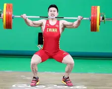巴黎奥运会举重项目鸣锣开战 巴黎奥运会举重项目鸣锣开战