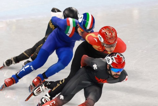 风火轮烈焰车队之巅峰比拼 风火轮烈焰车队之巅峰比拼