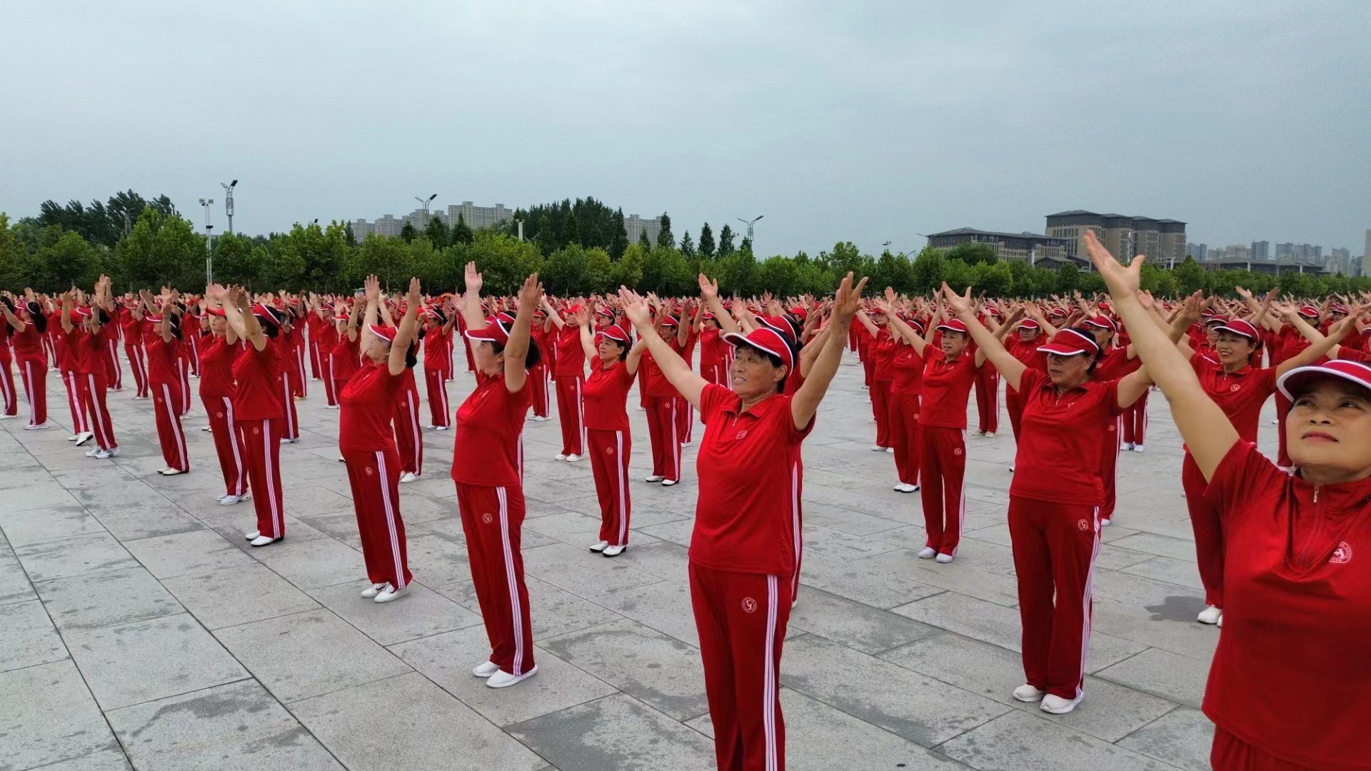 包含体操预选赛掀起高潮,西城旋风队强势反弹川蜀麒麟队,高压逼抢奏功——韧性与执行并存的词条 包含体操预选赛掀起高潮,西城旋风队强势反弹川蜀麒麟队,高压逼抢奏功——韧性与执行并存的词条