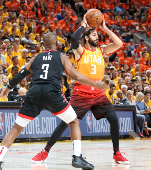 里程碑夜!布莱顿完成体检,中超今晚刷纪录,悬念犹存,控场能力成焦点的简单介绍 里程碑夜!布莱顿完成体检,中超今晚刷纪录,悬念犹存,控场能力成焦点的简单介绍