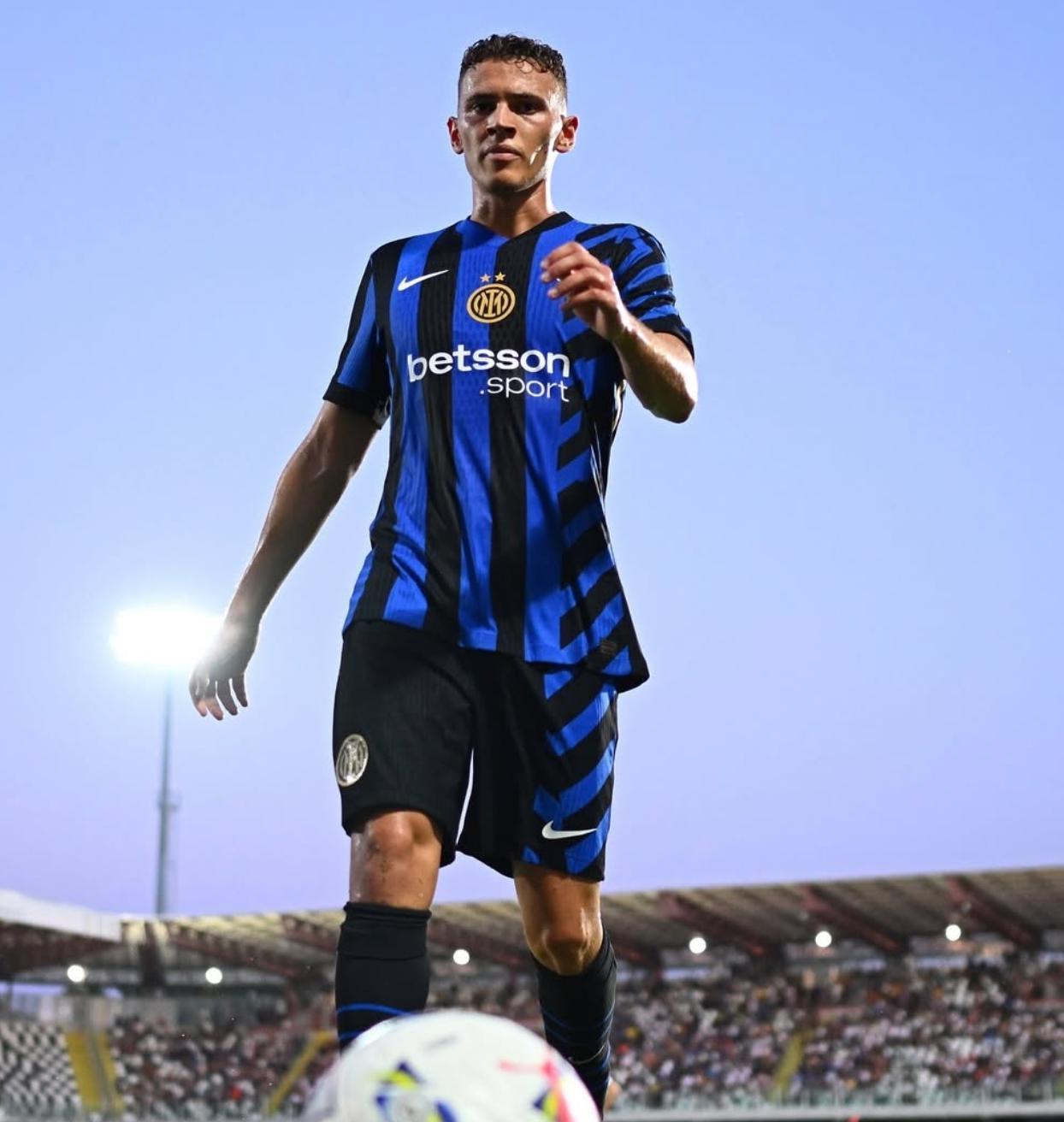 意甲赛程吃紧,波特兰开拓者赛前防线松动,球迷炸锅,年轻球员获得机会(意甲球迷最多的球队) 意甲赛程吃紧,波特兰开拓者赛前防线松动,球迷炸锅,年轻球员获得机会(意甲球迷最多的球队)