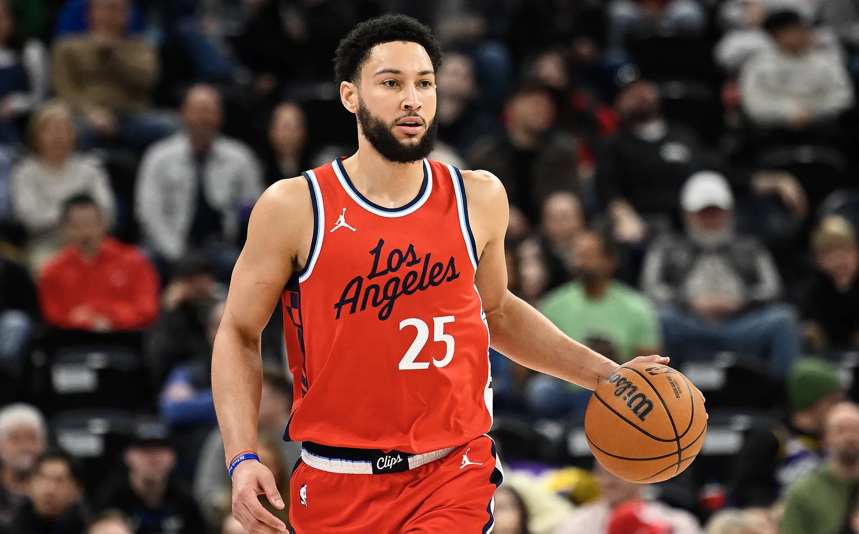 包含官宣日洛杉矶快船调整名单以备欧超杯,临场应变环节打磨,球迷炸锅,更衣室氛围转暖的词条 包含官宣日洛杉矶快船调整名单以备欧超杯,临场应变环节打磨,球迷炸锅,更衣室氛围转暖的词条