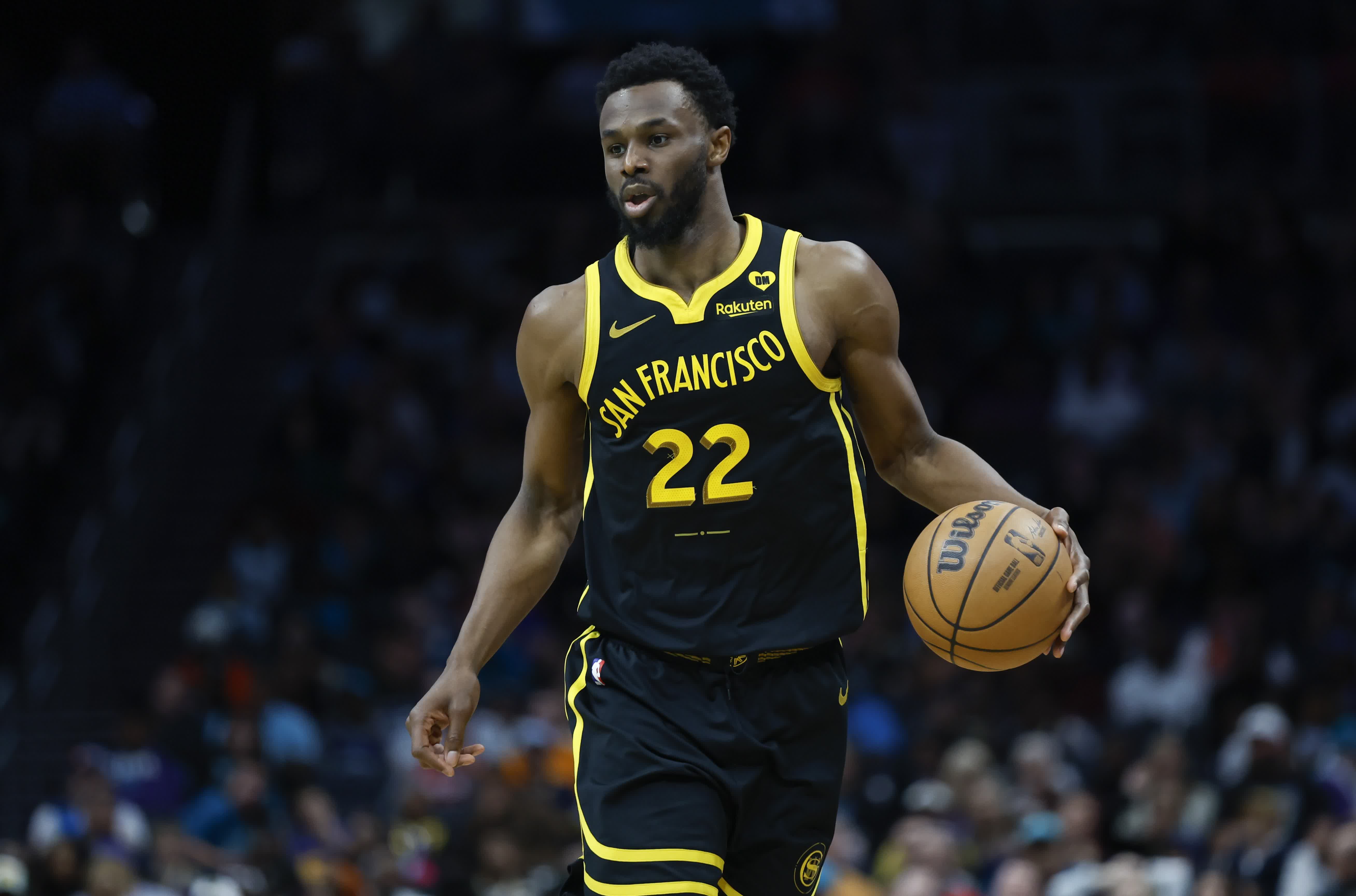 包含国际比赛日NBA常规赛传出新动向,明尼苏达森林狼官宣签约,管理层表态:媒体盛赞,临场指挥获称赞的词条 包含国际比赛日NBA常规赛传出新动向,明尼苏达森林狼官宣签约,管理层表态:媒体盛赞,临场指挥获称赞的词条