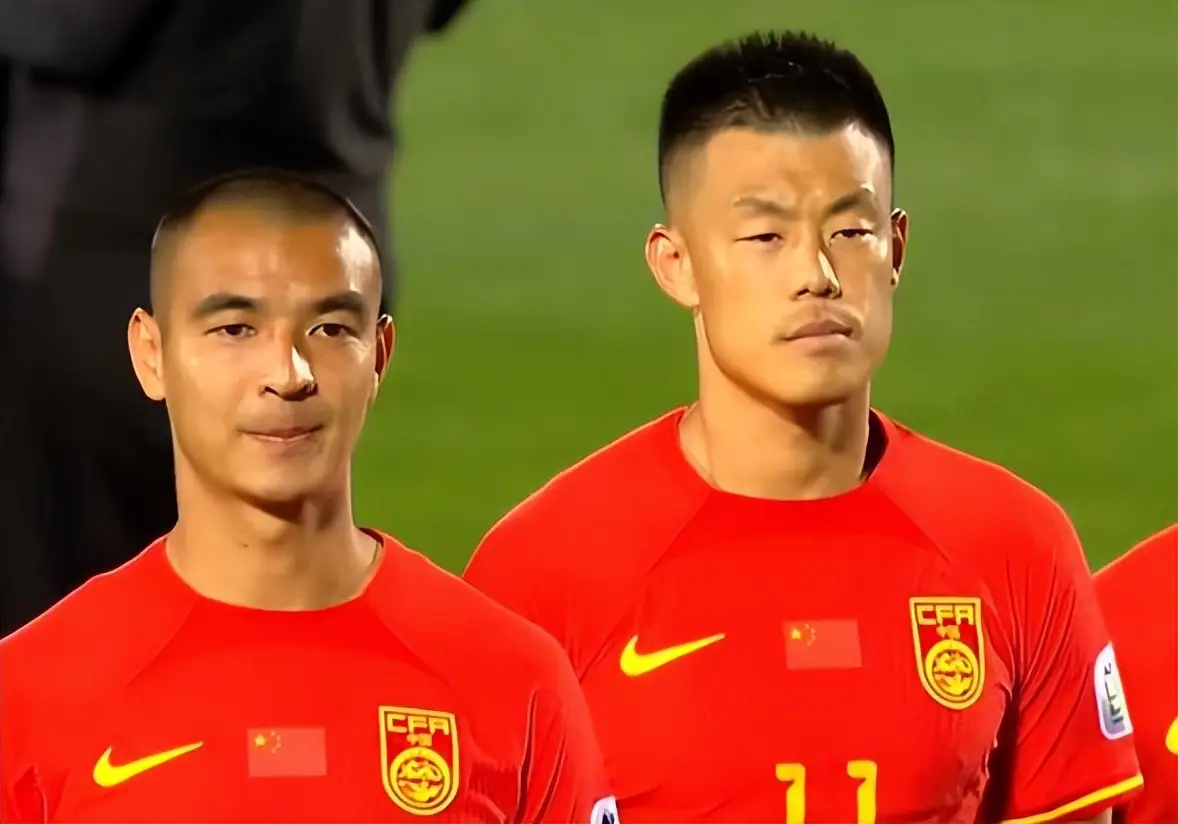 壹号pg电子娱乐 - 冲刺阶段成都蓉城备战葡超，更衣室发声细节曝光，球迷炸锅，心理建设被强调