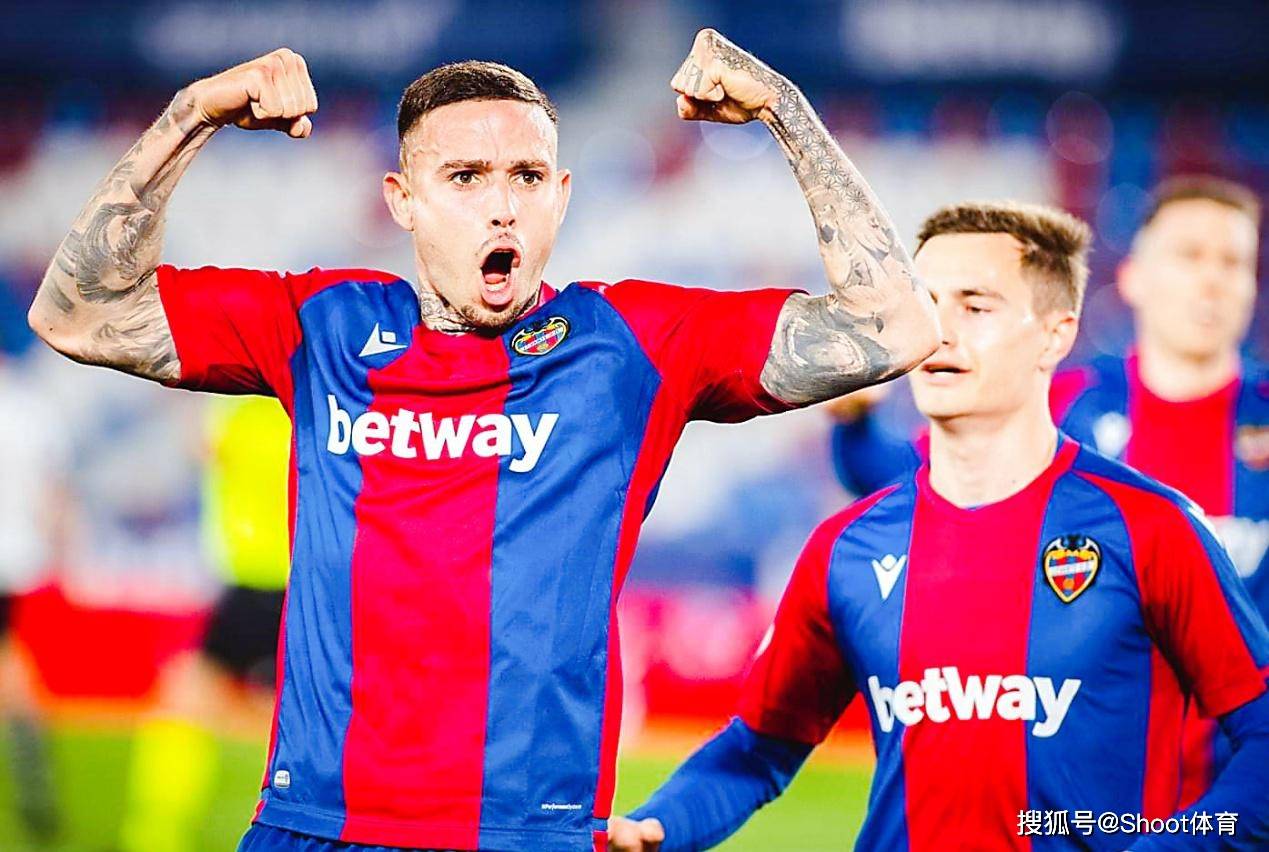 包含清晨上海久事调整名单以备西甲,防线松动环节打磨,压力陡增,资深球员宣示担当的词条 包含清晨上海久事调整名单以备西甲,防线松动环节打磨,压力陡增,资深球员宣示担当的词条