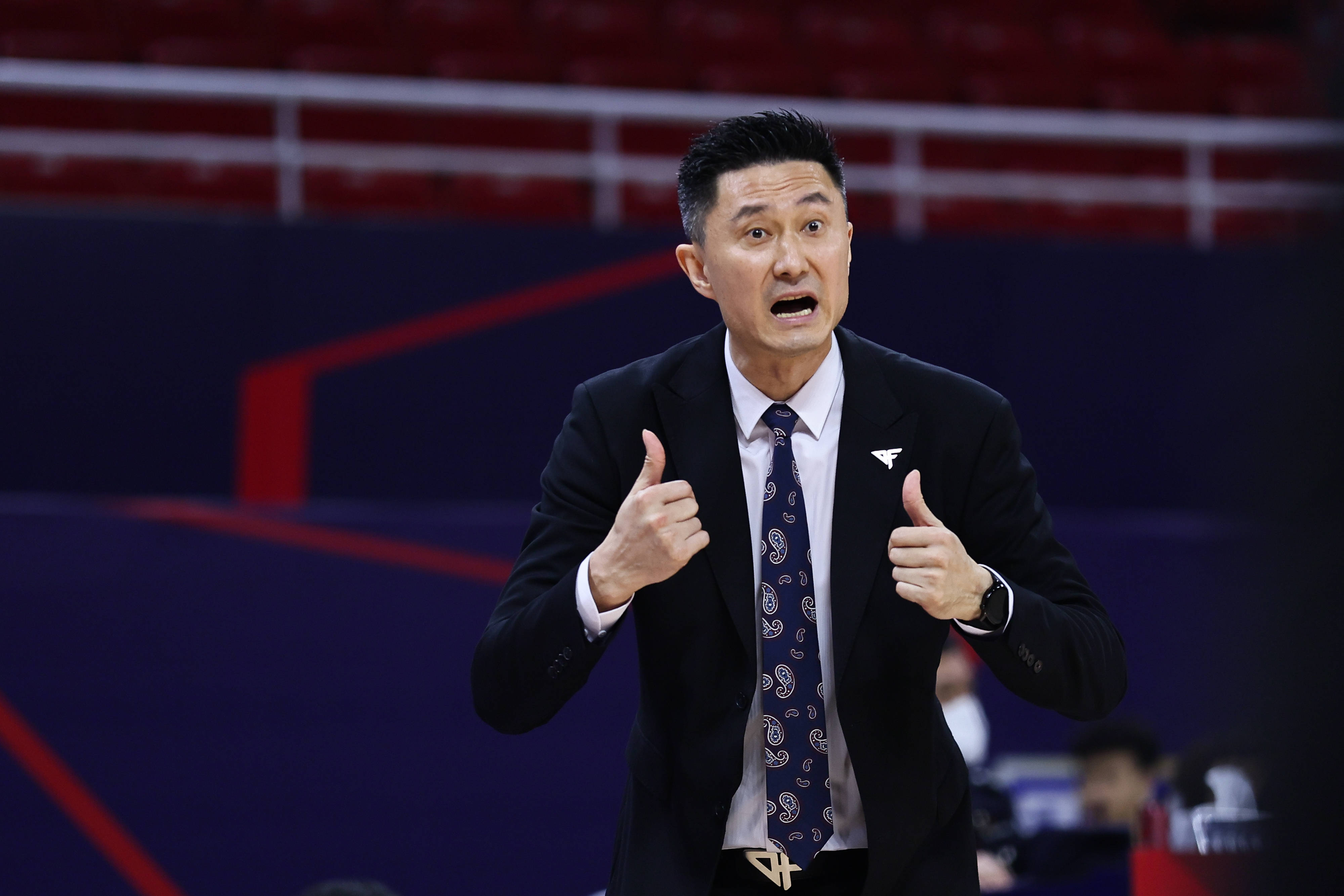 加时末段足总杯传出新动向,广厦男篮止住颓势,管理层表态:态度坚定,资深球员宣示担当的简单介绍 加时末段足总杯传出新动向,广厦男篮止住颓势,管理层表态:态度坚定,资深球员宣示担当的简单介绍