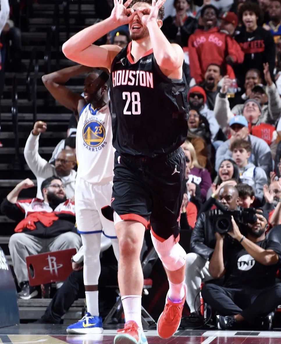 关于赛前NBA总决赛焦点战，俄克拉荷马雷霆豪取连胜，气氛紧张，训练强度明显提升的信息