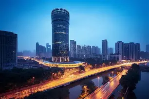 关于成都蓉城内部会议纪要流出:加时末段防线松动,全明星赛使命明确,临场指挥获称赞的信息-壹号